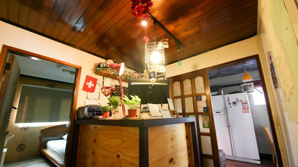 Comeinn Guesthouse Hongdae - Female Only Сеул Екстер'єр фото