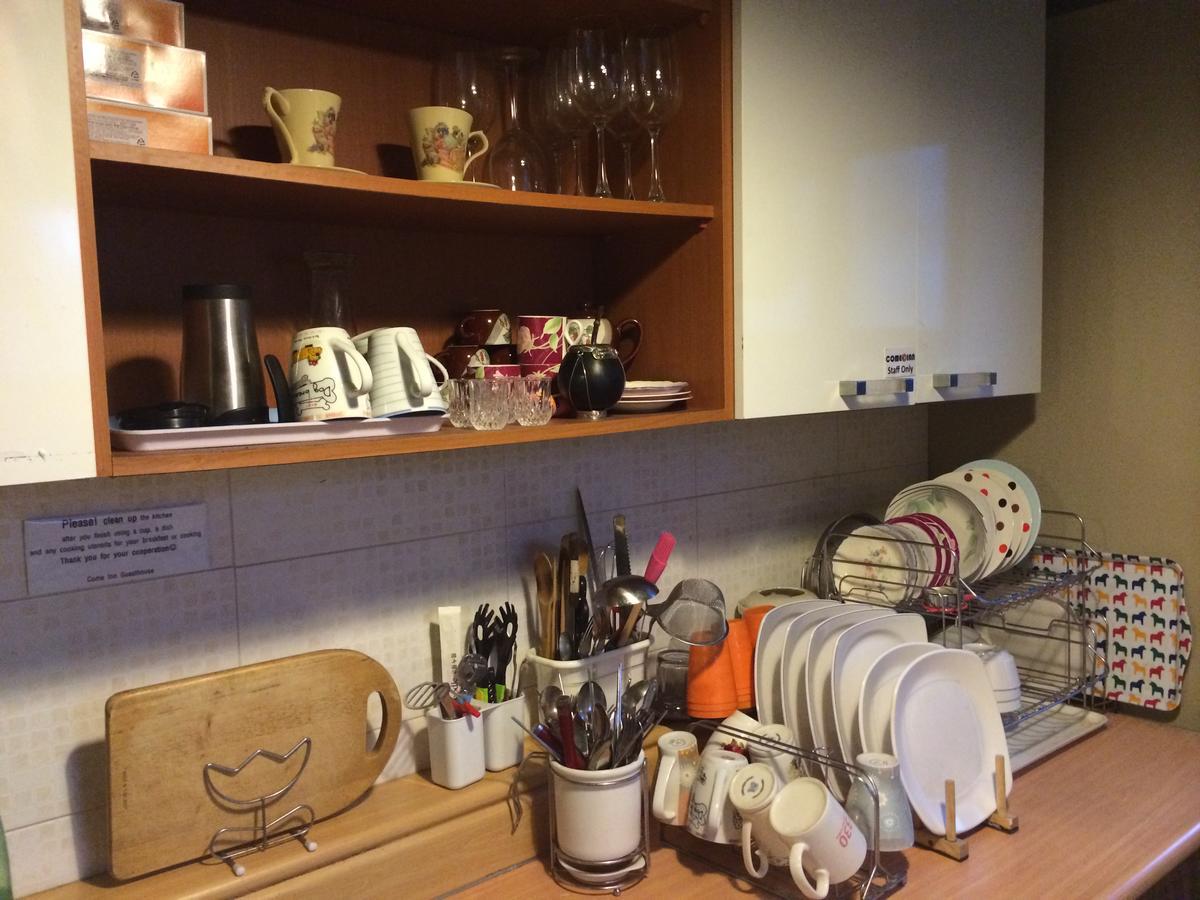 Comeinn Guesthouse Hongdae - Female Only Сеул Екстер'єр фото